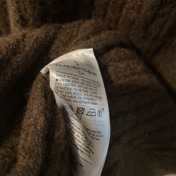 Banana Republic COLLETA OFF-SHOULDER MIDI DRESS - Picture 9 of 12